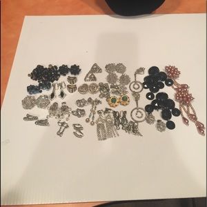 Vintage lot of earrings